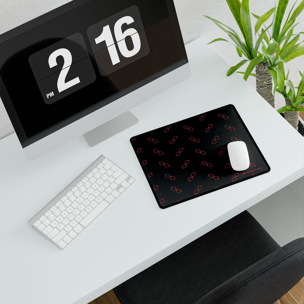 Briefing Attorney Desk Mat Black — Large Gaming/Office Mouse Pad